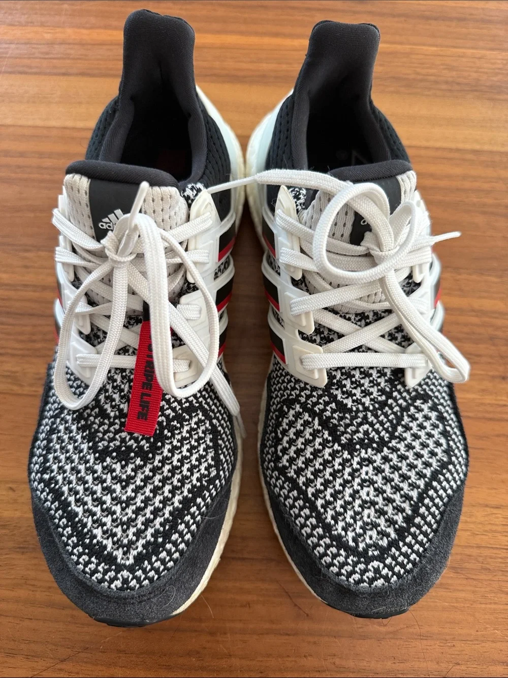 Men’s Adidas Ultraboost 1.0 U of L Cardinals special edition sz 7.5